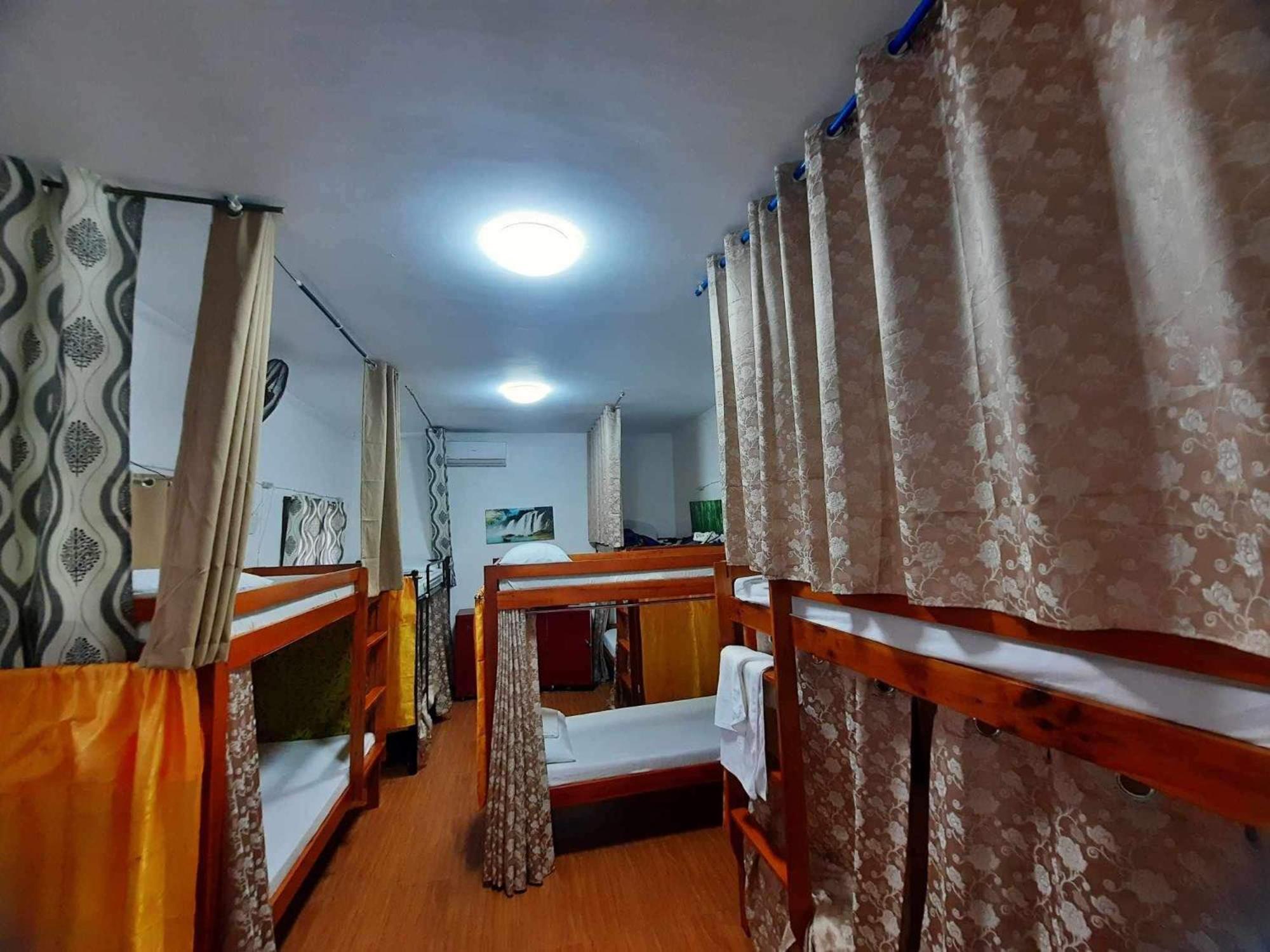 3 Sisters Guest House 1 몰볼 외부 사진