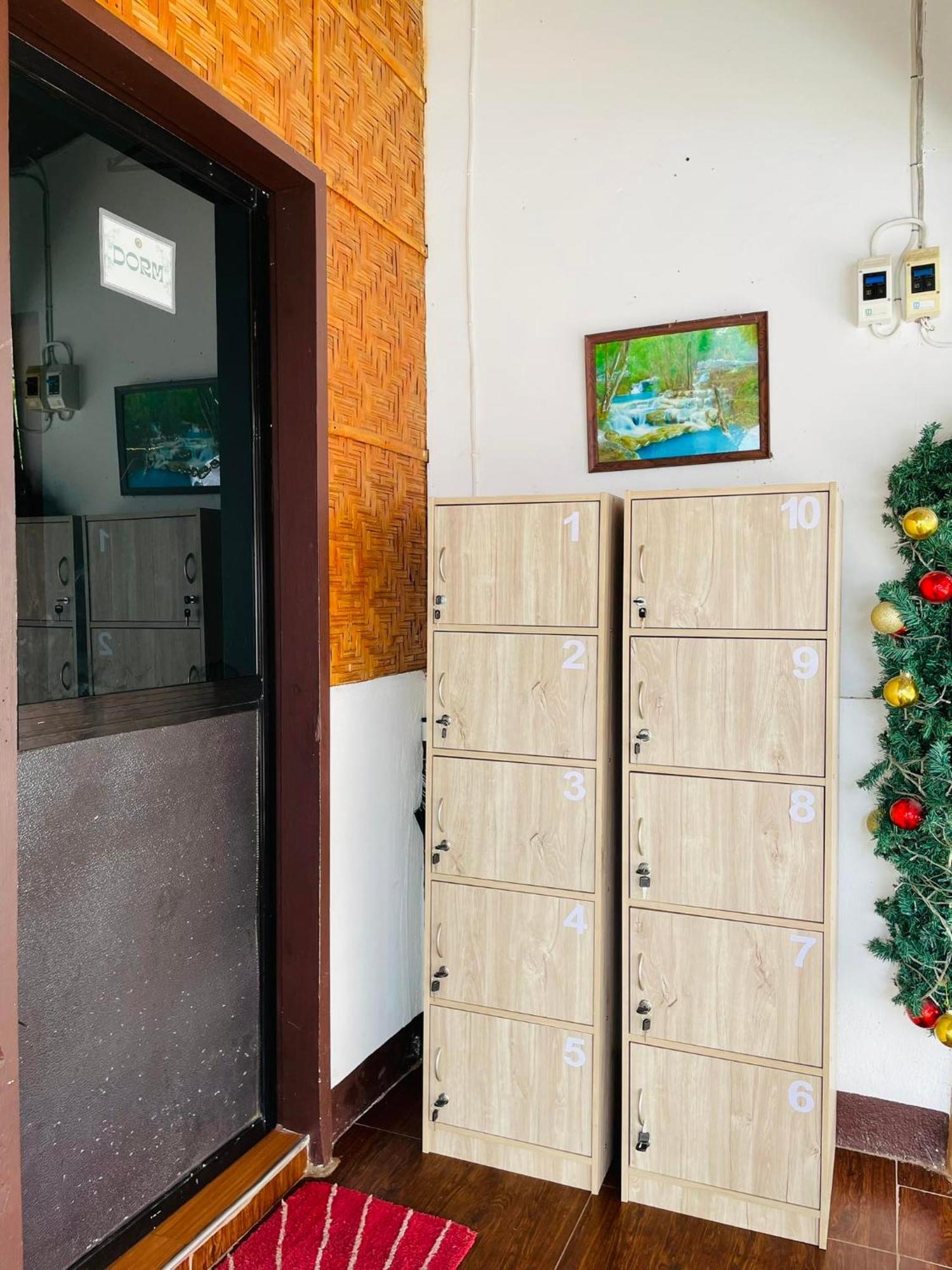 3 Sisters Guest House 1 몰볼 외부 사진
