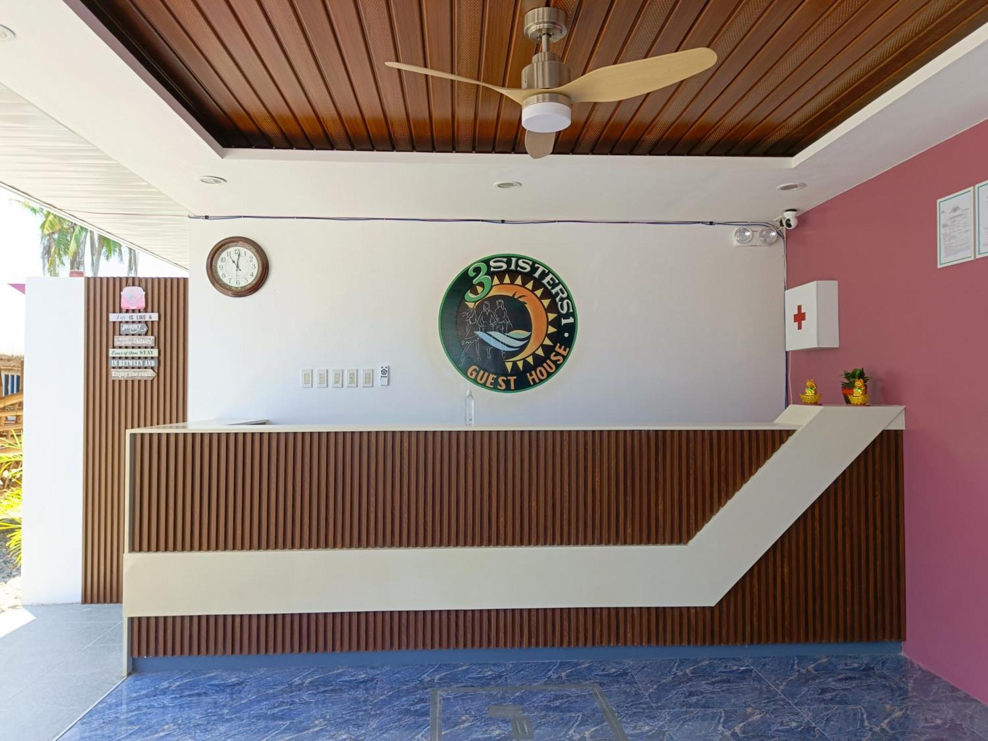 3 Sisters Guest House 1 몰볼 외부 사진