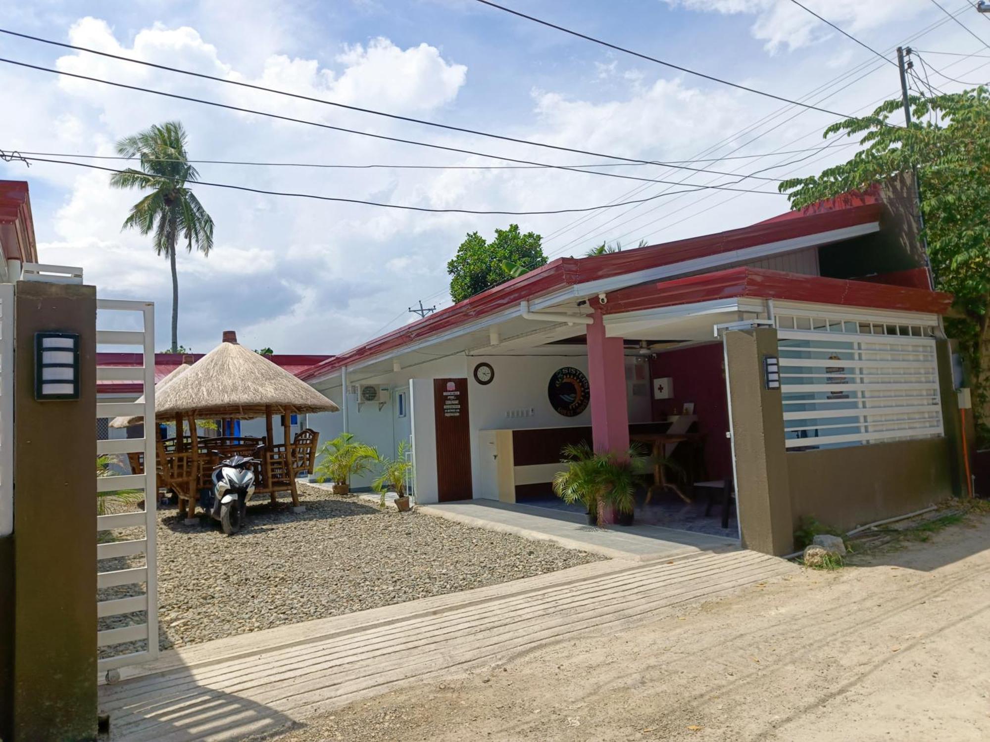 3 Sisters Guest House 1 몰볼 외부 사진