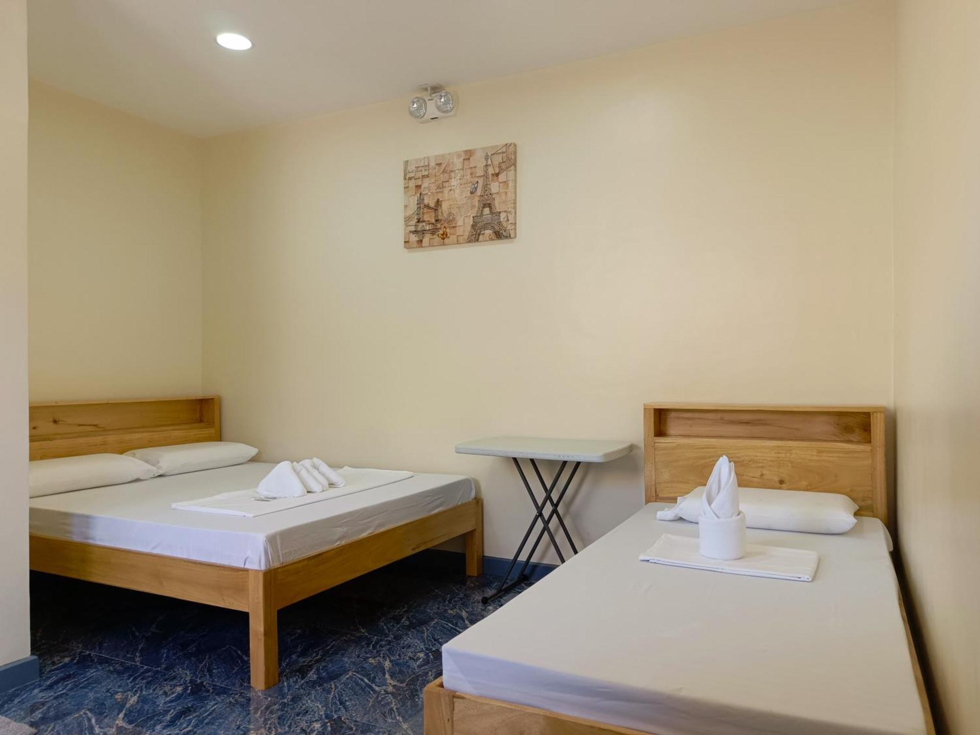 3 Sisters Guest House 1 몰볼 외부 사진