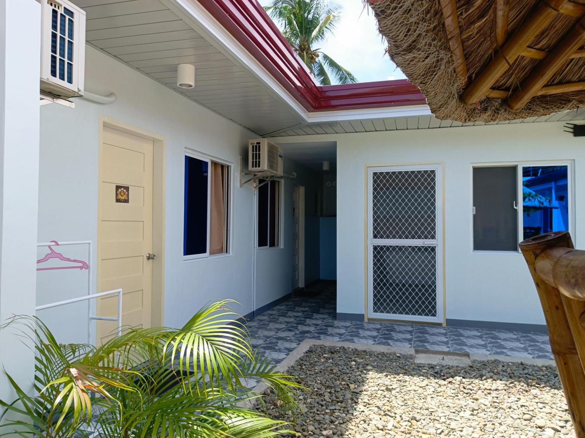3 Sisters Guest House 1 몰볼 외부 사진
